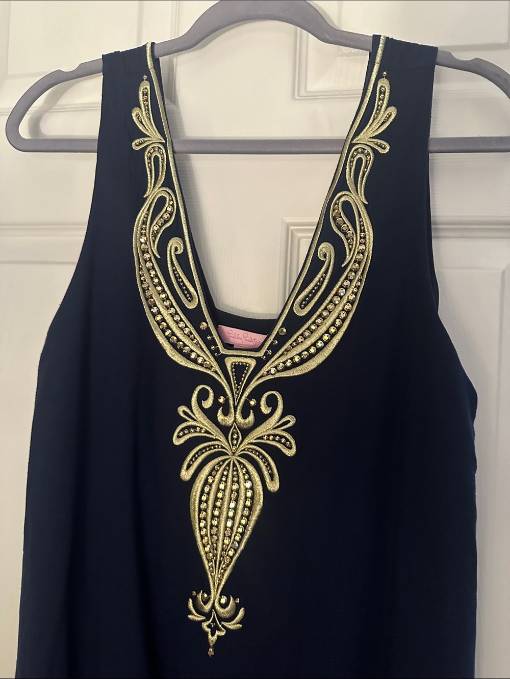 Lilly Pulitzer Navy and gold jeweled tunic top. Medium, EUC. Has pockets - Picture 2 of 6
